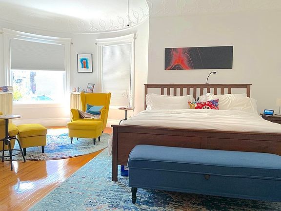 3rd image of 82 Babcock St #0