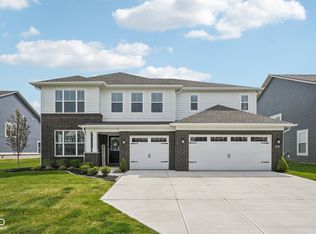 9091 Drakeswood Ave, McCordsville, IN 46055