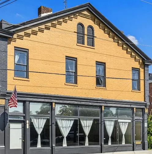1329 Main St Photo 1
