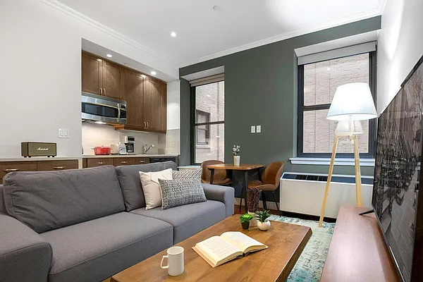 Rented by REAL New York | media 1