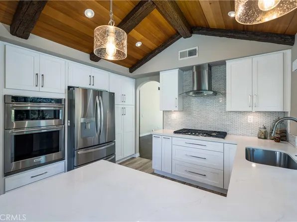 42 Via De La Mesa, Rancho Santa Margarita, CA 92688