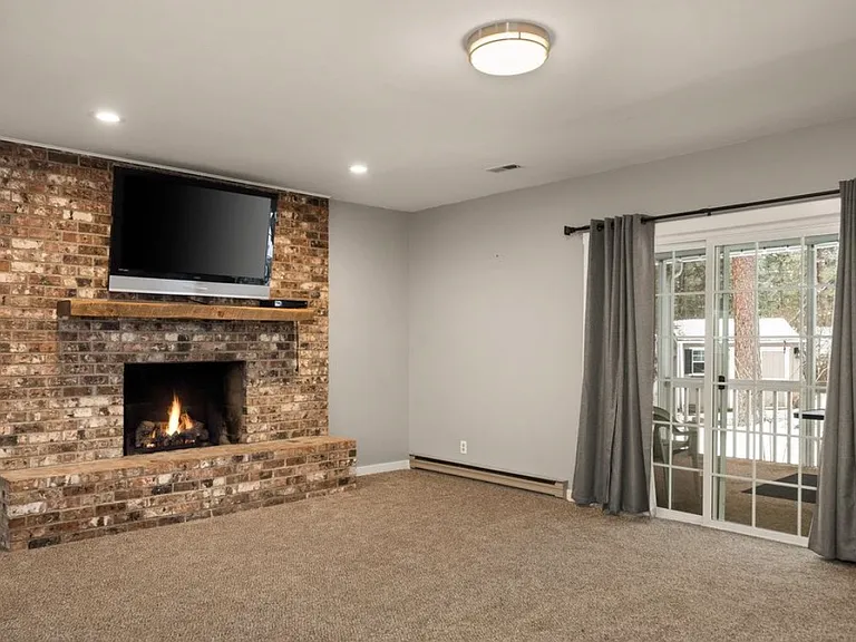11825 N Fairwood Dr — Photo 31