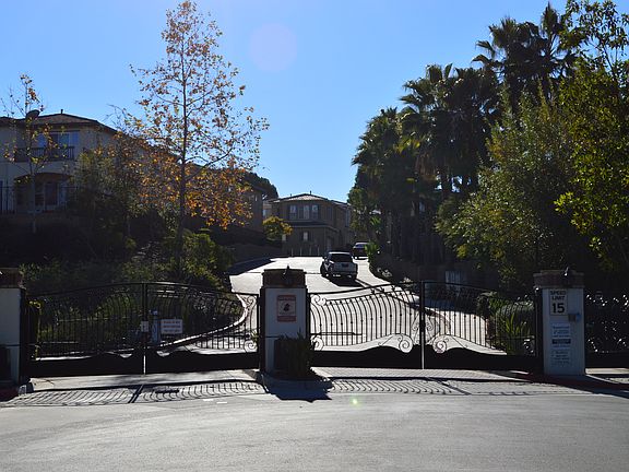 5th image of 3406 Paseo De Fuentes