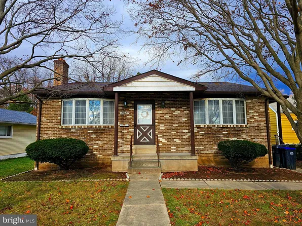 2053 S 3rd St, Steelton, PA 17113