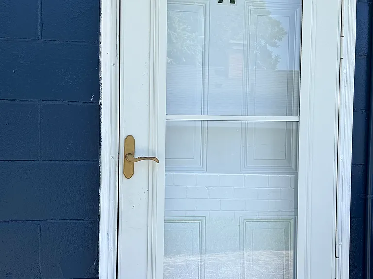 2451 Gervais St #A — Photo 2