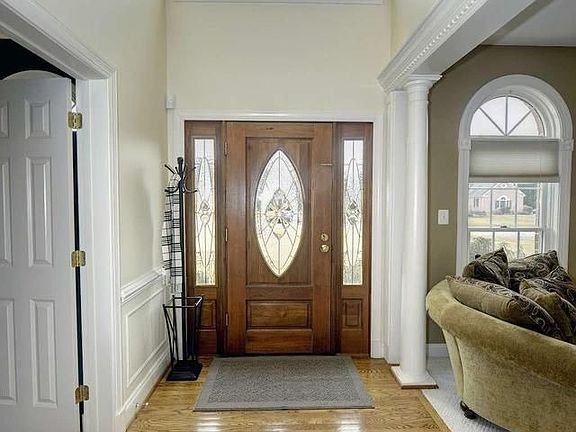 2nd image of 912 Saint Michael Dr