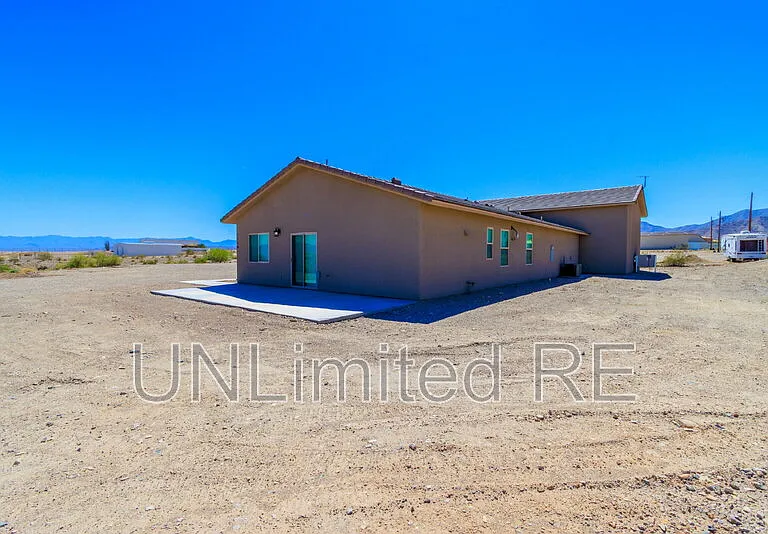 7756 N Sierra Vista Dr — Photo 7