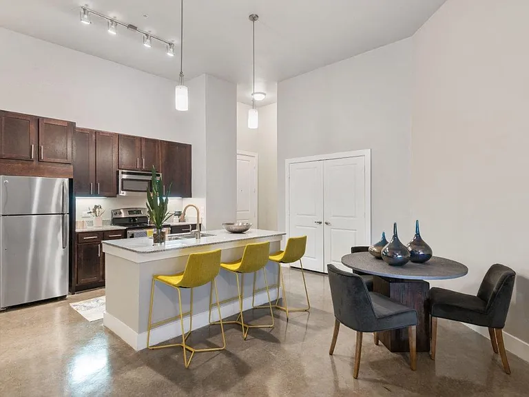 The Wall Street Lofts — Photo 10