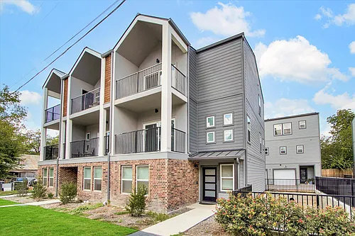 302 Tendick St #1103 Photo 1