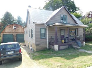 216 S Main St, Clarendon, PA 16313