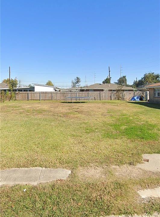 1st image of 4527 Cardenas Dr