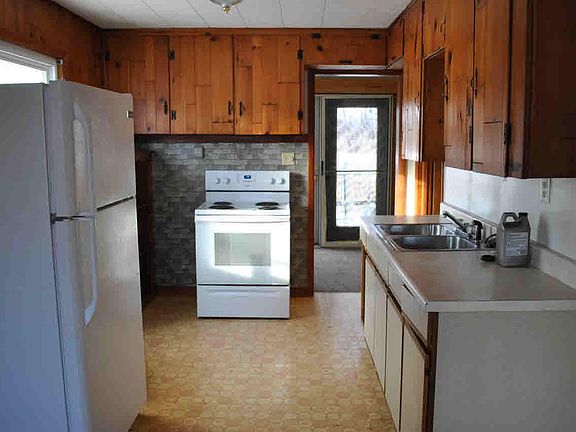 5th image of 5625 Shady Ln
