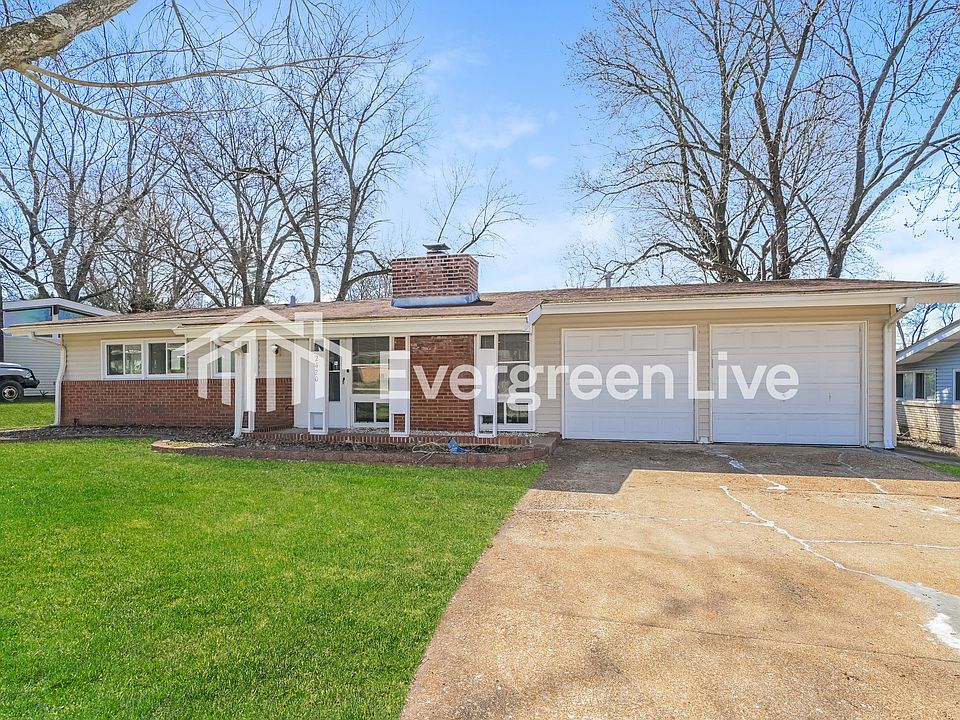 1st image of 2420 Brook Dr