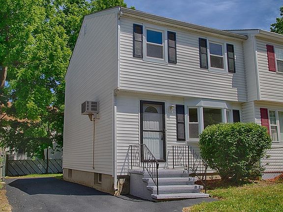 2nd image of 50 Arlington St #1