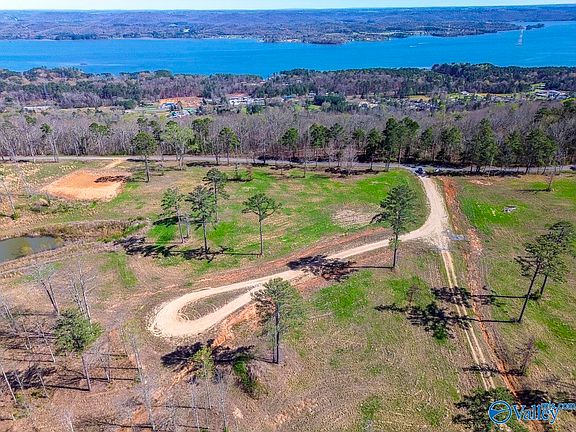 2nd image of 4 McCorkle Mountain Rd