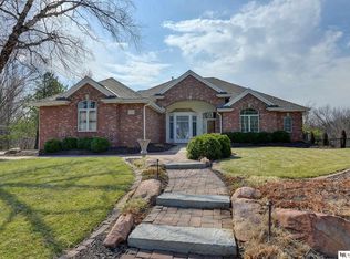 2232 N 161st St, Omaha, NE 68116