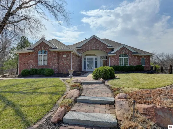 2232 N 161st St, Omaha, NE 68116
