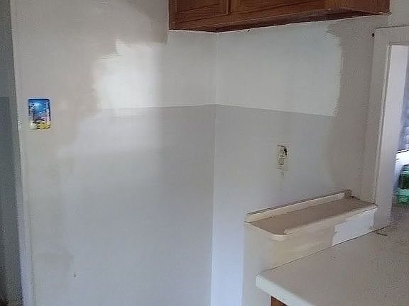 4th image of 335 Grand Oak St #1
