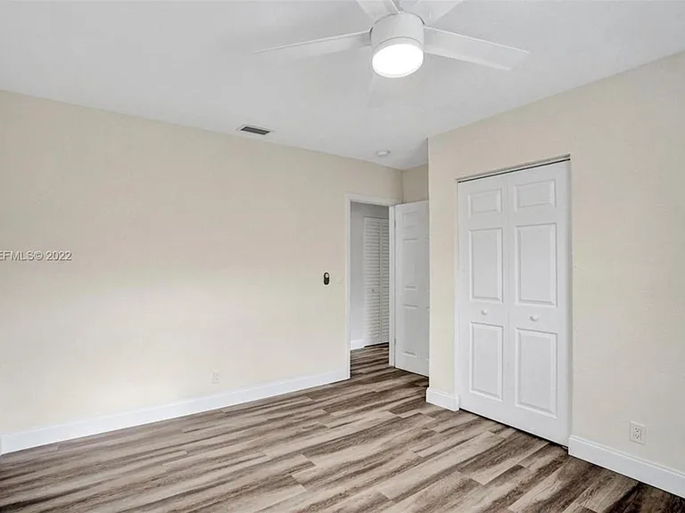221 NW 51st St — Photo 19