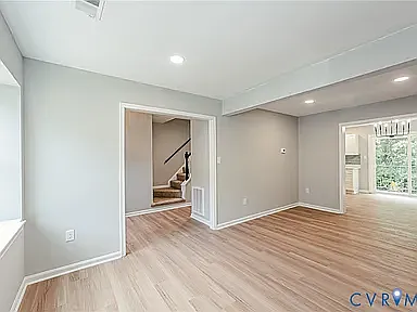 3 bed, 2.5 bath, 1249 sqft, $2,150 — Photo 4
