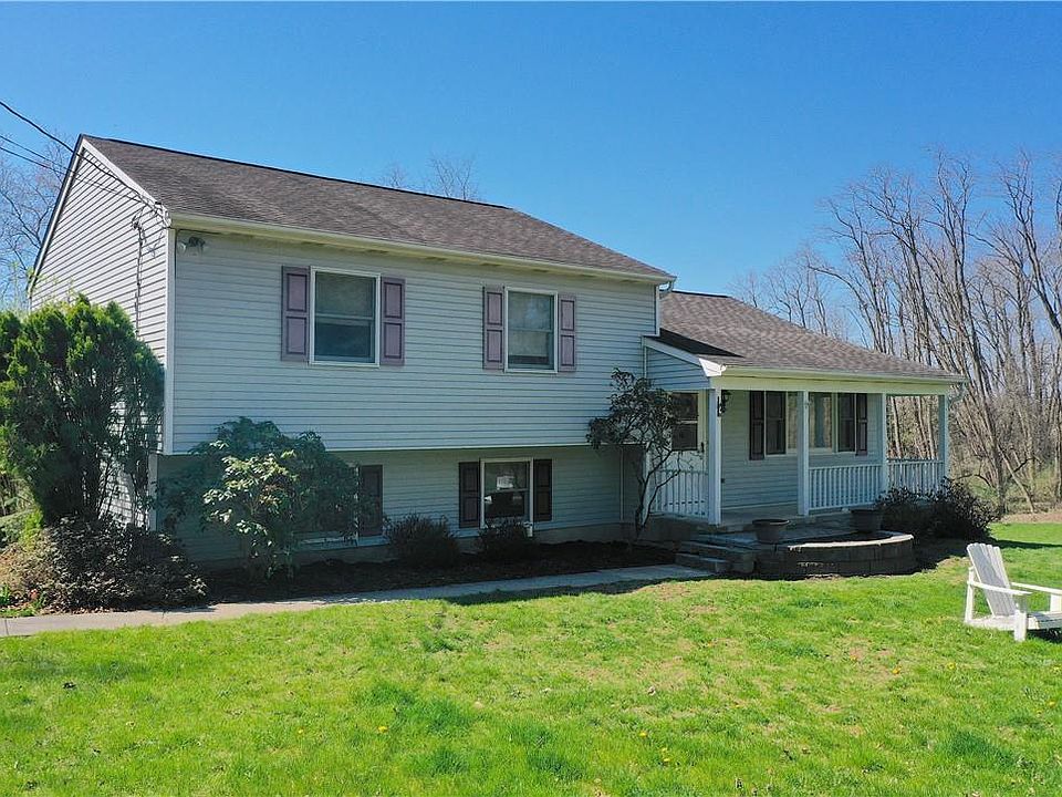1st image of 4235 Summerville Way