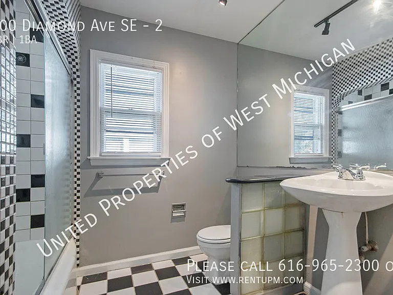 100 Diamond Ave SE #2 — Photo 10