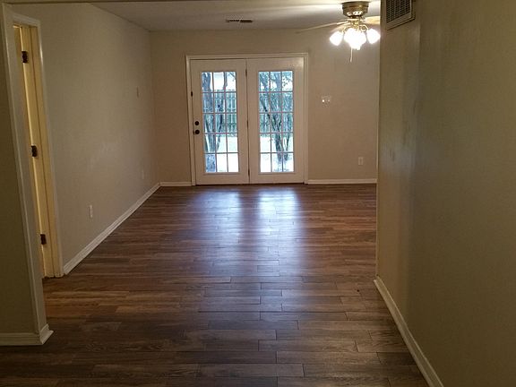 5th image of 3208 Coastal Dr