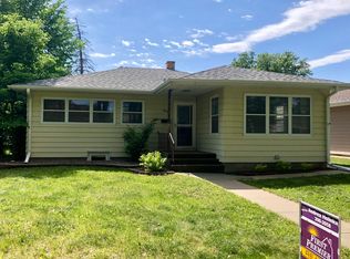1718 S 1st St, Aberdeen, SD 57401