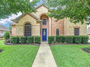 5725 Soapberry Dr, Fort Worth, TX 76244