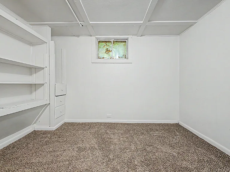 1230 S Grape St — Photo 26