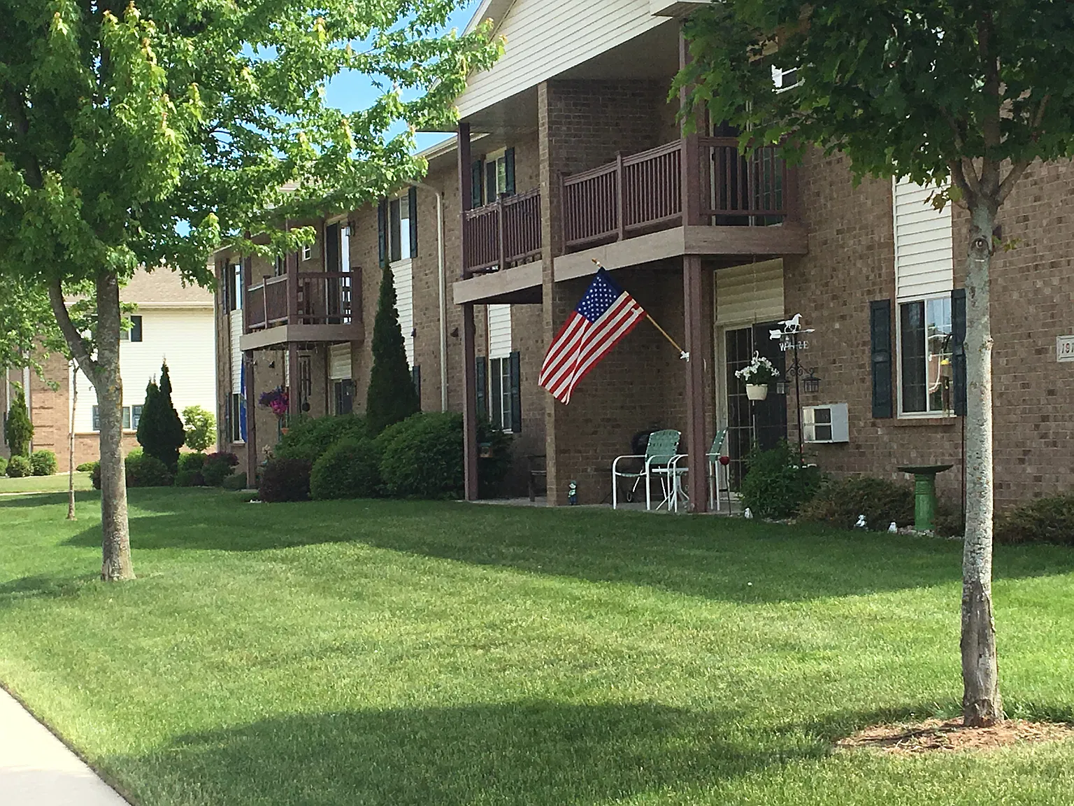 2 bed, 1130 sqft, $1,275 — Photo 1