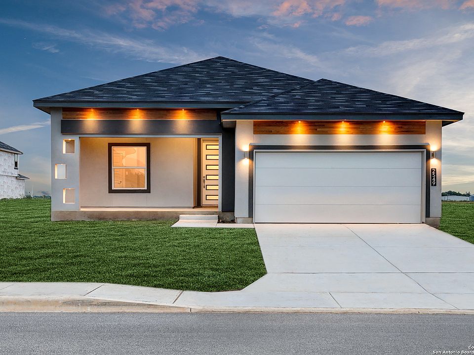 1st image of 2549 AYERS DR