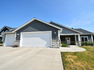 910 3rd Ave, Goodhue, MN 55027