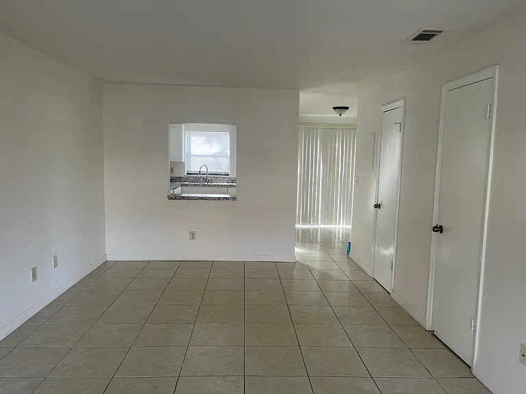980 Canal View Blvd #A4 — Photo 6