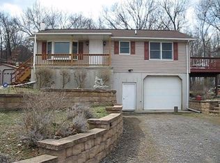 18148 Mountainview Dr, Broad Top, PA 16621