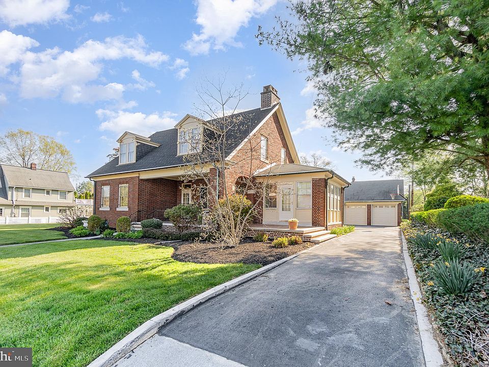 15 N Harlan St, York, PA 17402 Zillow