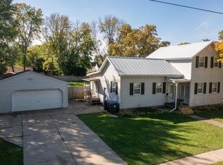 309 Hewitt St, Neenah, WI 54956