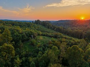 175 Comer School Rd, Oak Hill, OH 45656