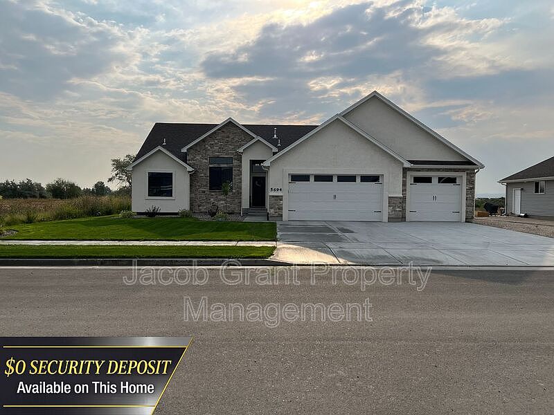 1st image of 5694 Eaglewood Dr