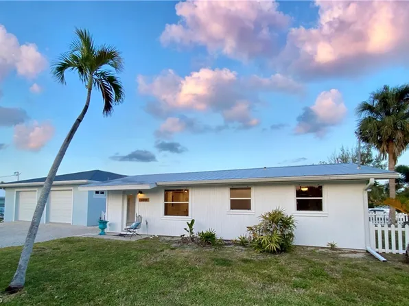 16262 Antigua Way, Bokeelia, FL 33922