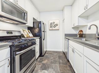 Buffalo Sherman Oaks Apartments, Sherman Oaks, CA 91423
