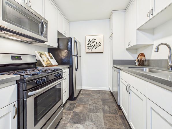 5049-5117 Buffalo Ave #5111-05