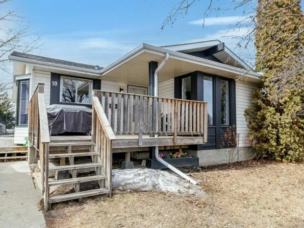 10 SE Chappel Dr, Red Deer, AB T4P 2R8