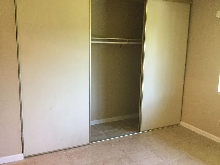 1329 Southwest Blvd #B — Photo 11