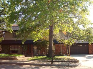 1604 Thunderbird Blvd, Edmond, OK 73013