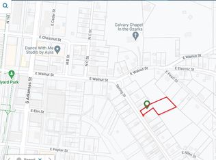 Spring St, Rogers, AR 72756