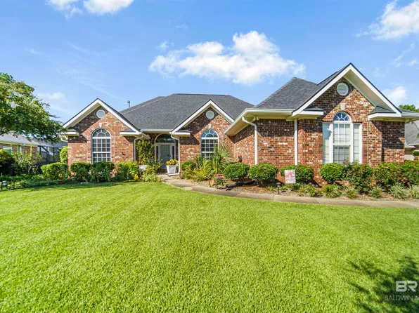 9505 Lakeview Dr, Foley, AL 36535