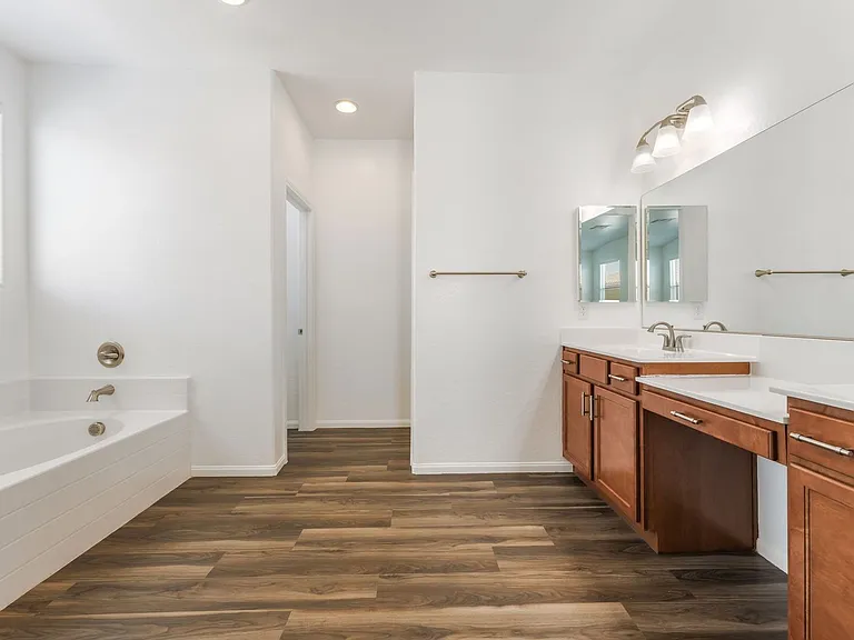 6908 Double Vista Way — Photo 18
