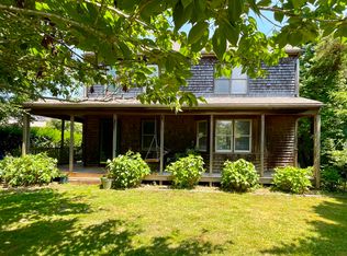 36 Meadow View Dr, Nantucket, MA 02554