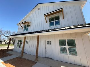 981 N Clinton St #102, Stephenville, TX 76401